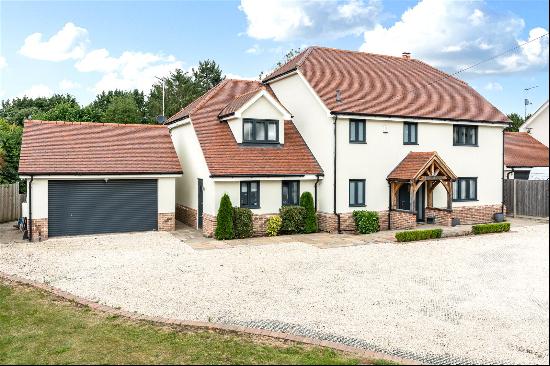 Hoe Lane, Nazeing, Waltham Abbey, Essex, EN9 2RJ