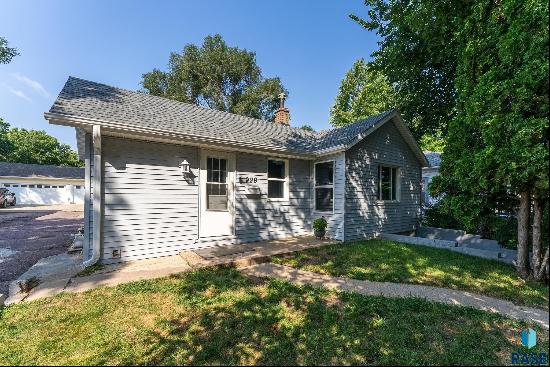 929 N Prairie Ave, Sioux Falls SD 57104