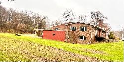 770 Pittsburgh Rd, Penn Twp - But PA 16002