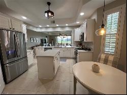 6418 Legacy Cir Unit 802, Naples FL 34113