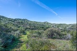 8 Mountain Park Road, Canyon Country CA 91387