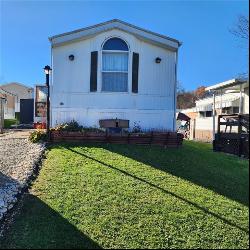 213 Storm Lane, Adamsburg PA 15644