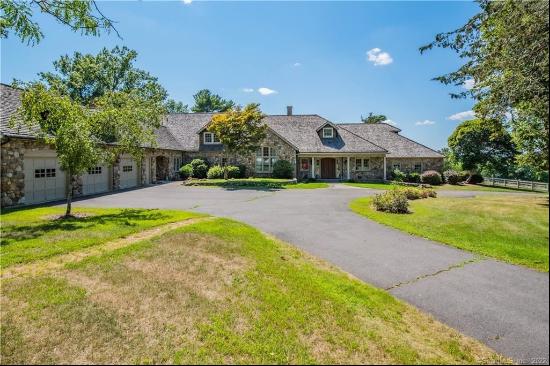 55 Bishop Lane, Avon CT 06001