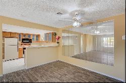 9070 Spring Mountain Road Unit 216, Las Vegas NV 89117