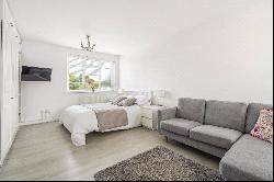 Leavesden Road, Stanmore, Middlesex, HA7 3RQ