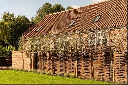 Deers Rest, Abbey Farm Barns, Alby, Norwich, NR11 7HG