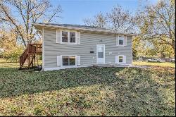 305 S Locust Street, Cameron MO 64429