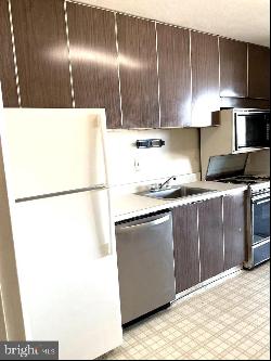 3900 Ford Road Unit 11R, Philadelphia PA 19131