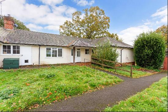 New Town Road, Storrington, Pulborough, West Sussex, RH20 4JJ