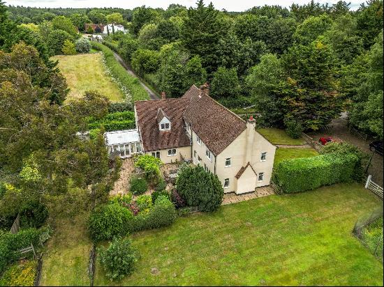 Bucks Hill, Kings Langley, Hertfordshire, WD4 9AE