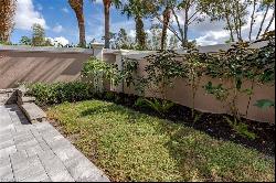 13547 Snook CIR, Naples FL 34114