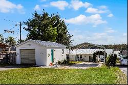 325 Lakefront Court, Eustis FL 32726