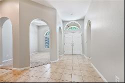 6391 Old Mahogany Ct, Naples FL 34109