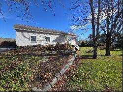 110 Shore Road, Dexter ME 04930