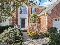 2425 Trimaran Way, Woodbridge VA 22191