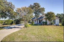 7133 Carnoustie Drive, Cleburne TX 76033