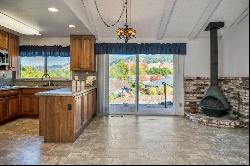 5709 Reynaud Court, Santa Rosa CA 95409