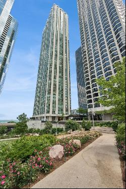 195 N Harbor Drive #1009, Chicago IL 60601