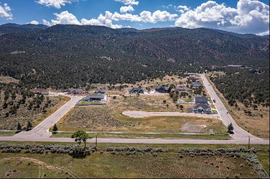 37.44 AC 950 S & Heritage Hills Dr., Parowan UT 84761