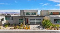 3826 Taylor Drive, Palm Springs CA 92262