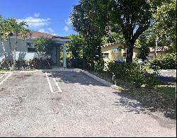 527 SW 2nd Ct Unit 527, Pompano Beach FL 33060