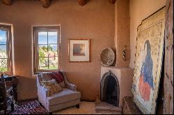 43 Vista Linda Rd, Ranchos De Taos NM 87557