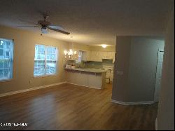 2800 Mulberry Lane Unit D, Greenville NC 27858