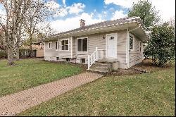 309 Miles Road, Chagrin Falls OH 44022