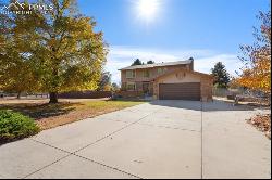 5208 Miranda Road, Colorado Springs CO 80918