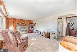 18 Windy Hill Road, Shermans Dale PA 17090