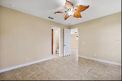 8060 Bridgeport Bay Circle, Mount Dora FL 32757