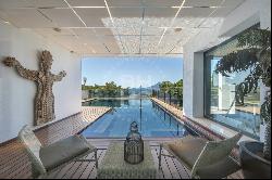 Luxurious 4-Bedroom Villa with Stunning Bay Views for Sale in Al, Altea 03590