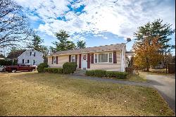 33 Campbell Dr, Easthampton MA 01027