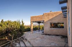 1008 Vista Encantada, Taos NM 87571