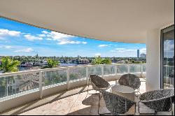 21050 Point Pl Unit 605, Aventura FL 33180