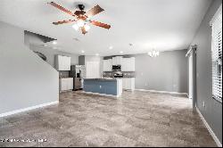 828 Old Country Road SE, Palm Bay FL 32909