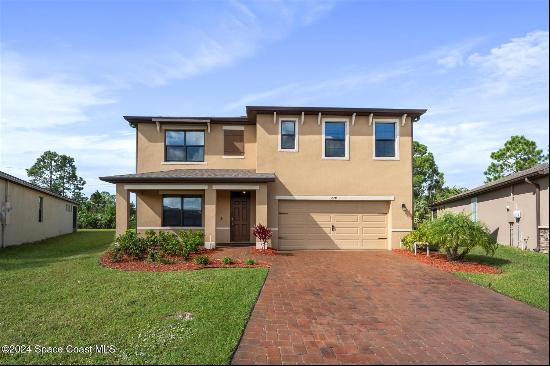 828 Old Country Road SE, Palm Bay FL 32909