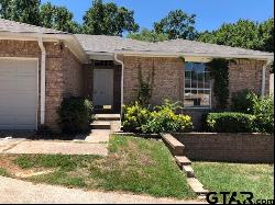 1615 Timber View Dr, Tyler TX 75703