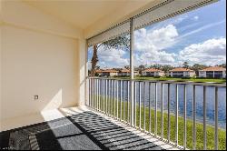 450 Robin Hood Cir Unit 201, Naples FL 34104