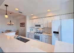 8375 Heritage Links Ct Unit 1814, Naples FL 34112