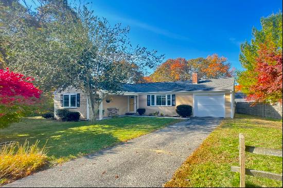 21 Silver Lane, Hyannis MA 02601