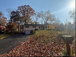 69 Dogwood Lane, Meriden CT 06450