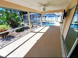 2206 SW 39th St, Cape Coral FL 33914