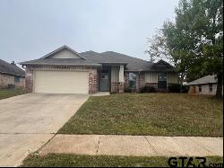 7343 Rockpoint Lane, Tyler TX 75703