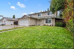 670 Devonshire Drive, Dixon CA 95620