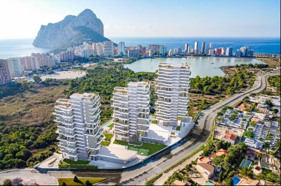 Penthouse for Sale in Calpe with Panoramic Views and Private Sol, Calpe 03710