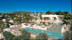 Luxury Villa in Ibizan Style with Spectacular Sea Views, Just 40, Benissa 03720