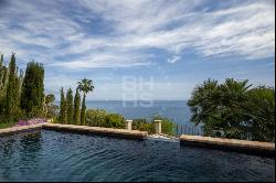 Seafront Villa for Sale in Altea, Prime Location, Altea 03590