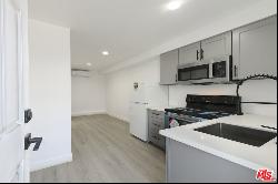 1824 10th Street Unit 6, Santa Monica CA 90404