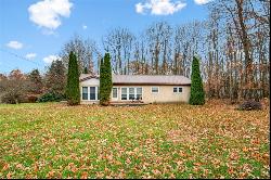 2002 Stoystown Rd, Somerset Twp PA 15541